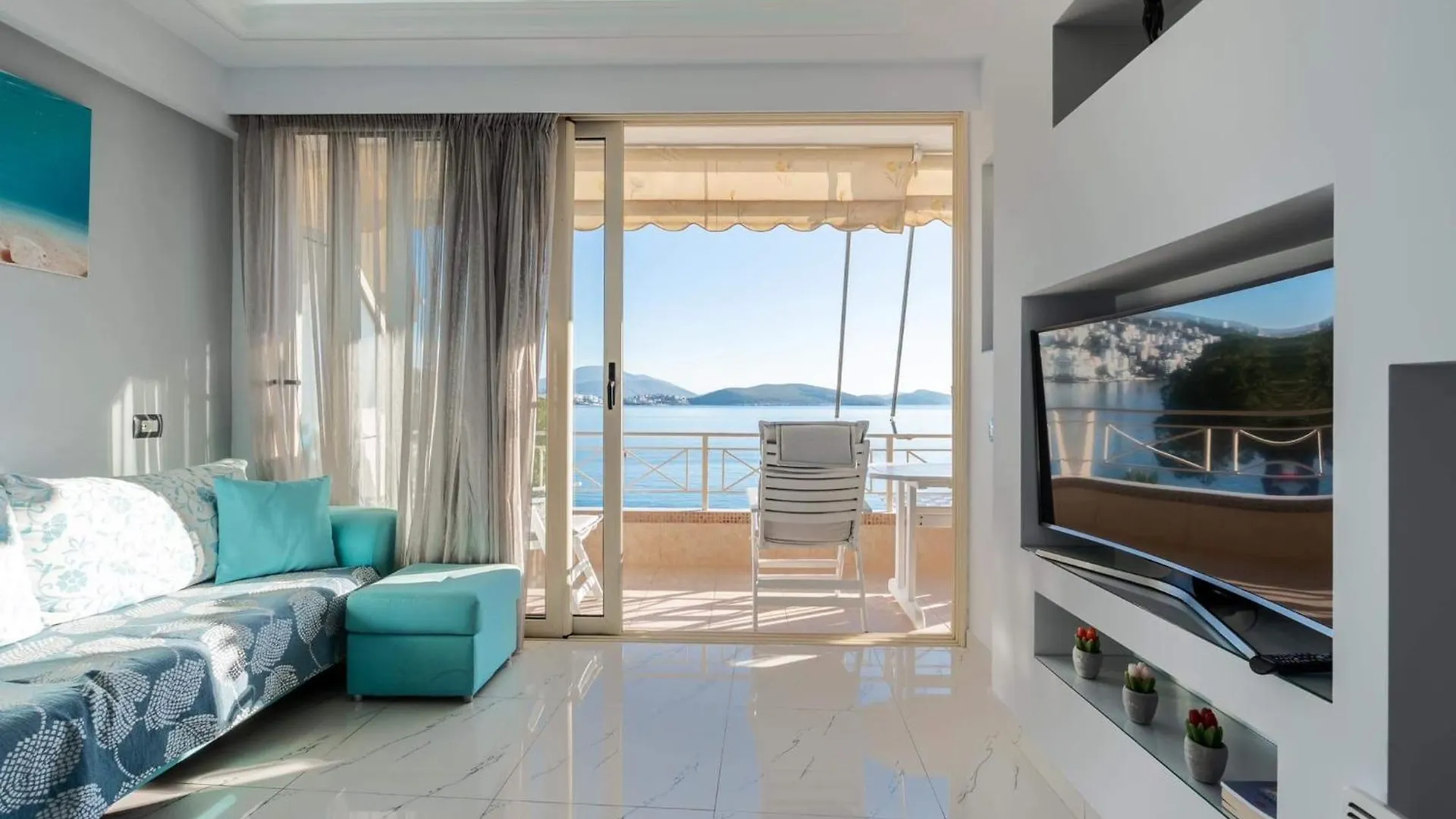 Apartment In Saranda