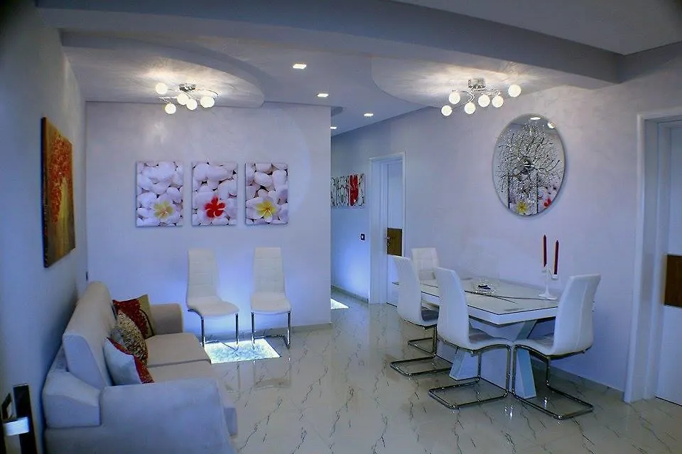 Apartment In Saranda