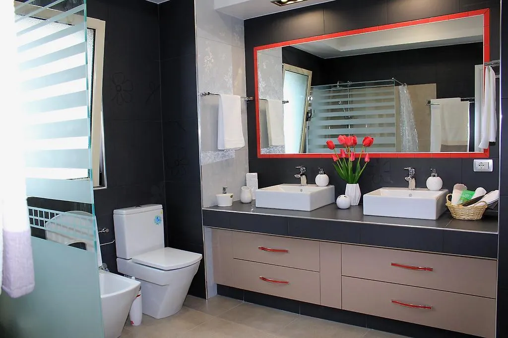 Apartment In Saranda