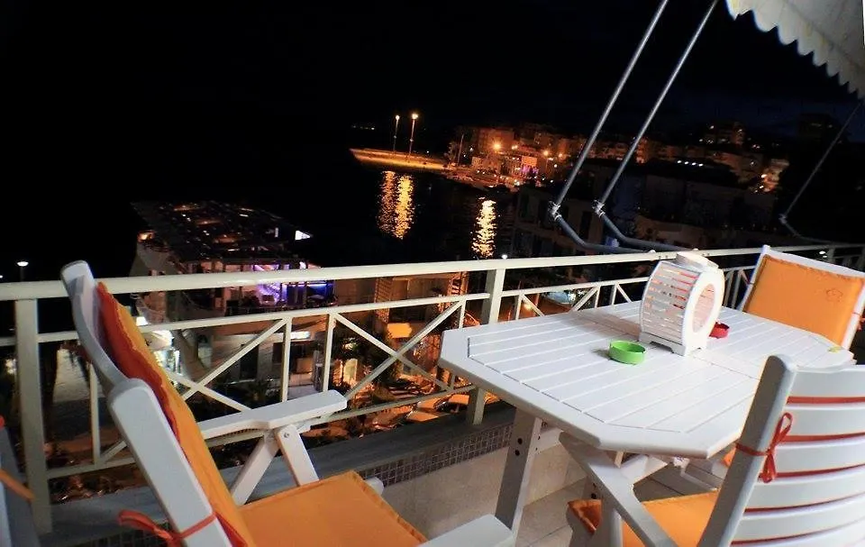 Apartment In Saranda