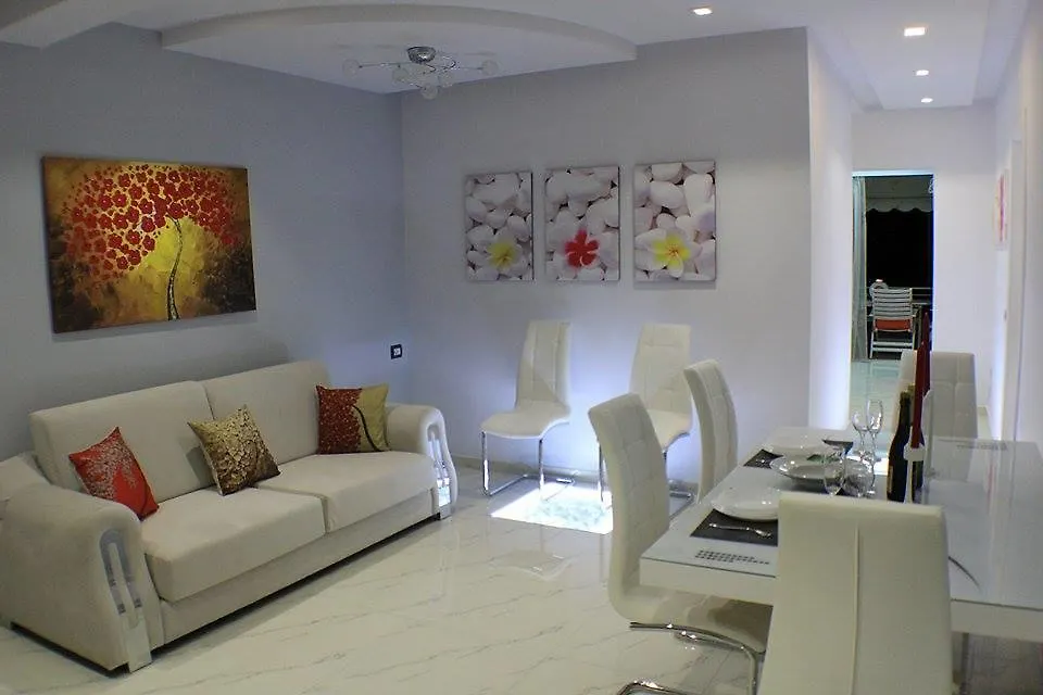 Apartment In Saranda