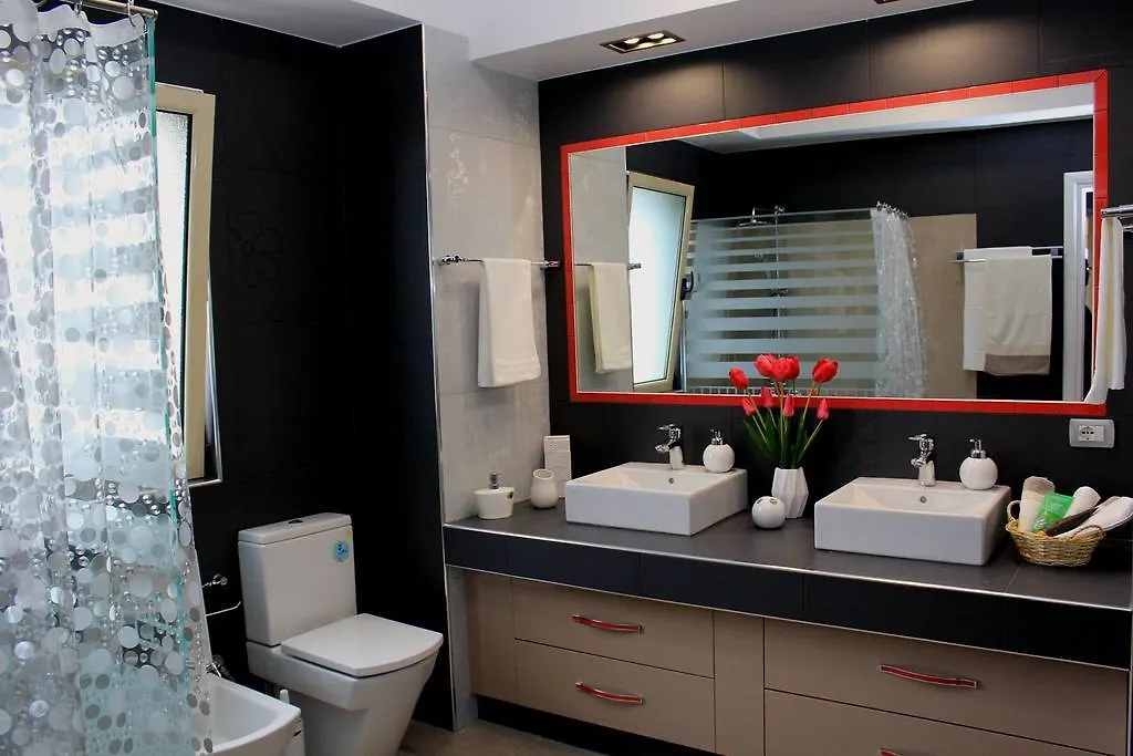 Apartment In Saranda